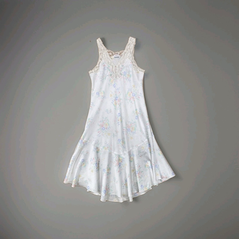 Martinique Nightgown Womens Large White Floral Lace‎ Bias Satin Slip Dress Plung